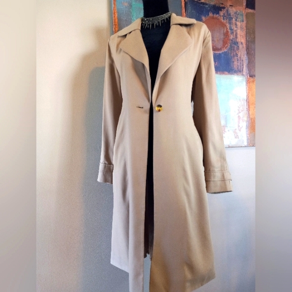 Soft Surroundings Town & Country Tan Trench Coat Pleated Back Detail Size M - Picture 2 of 13